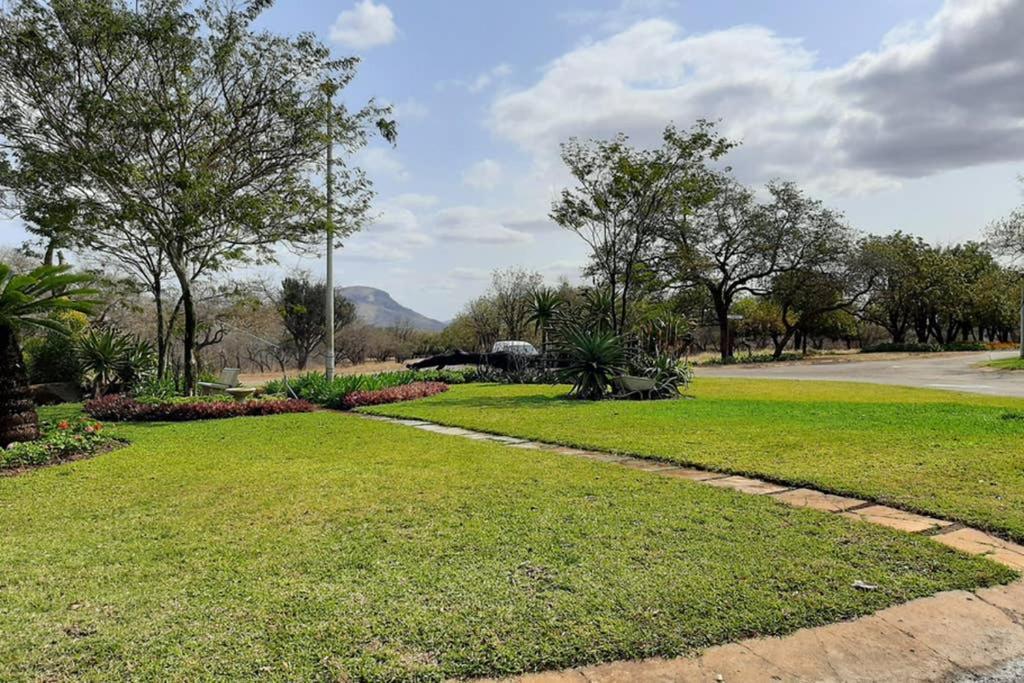 Kruger Southern Cross Malalane Exterior foto